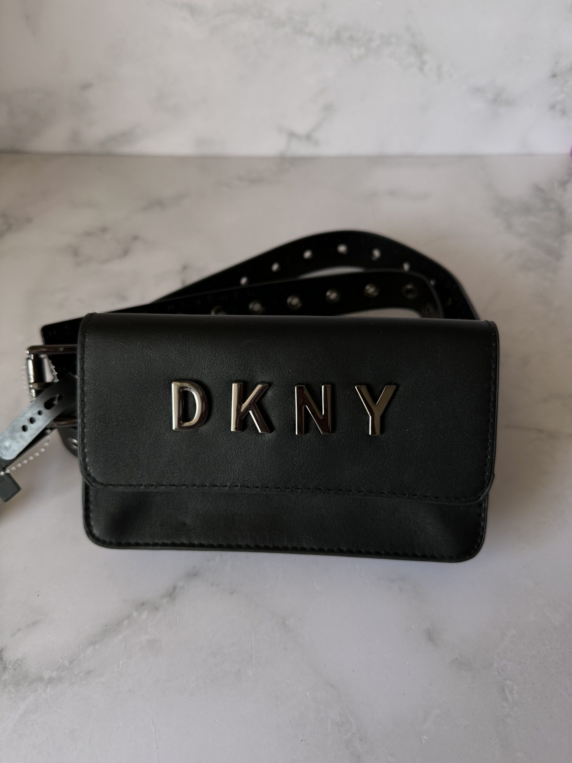 Shops dkny riñonera